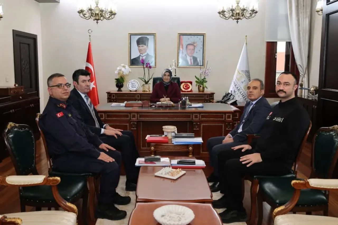 Afyonkarahisar'da Asayiş ve Güvenlik Toplantısı Vali Yiğitbaşı Başkanlığında Gerçekleştirildi