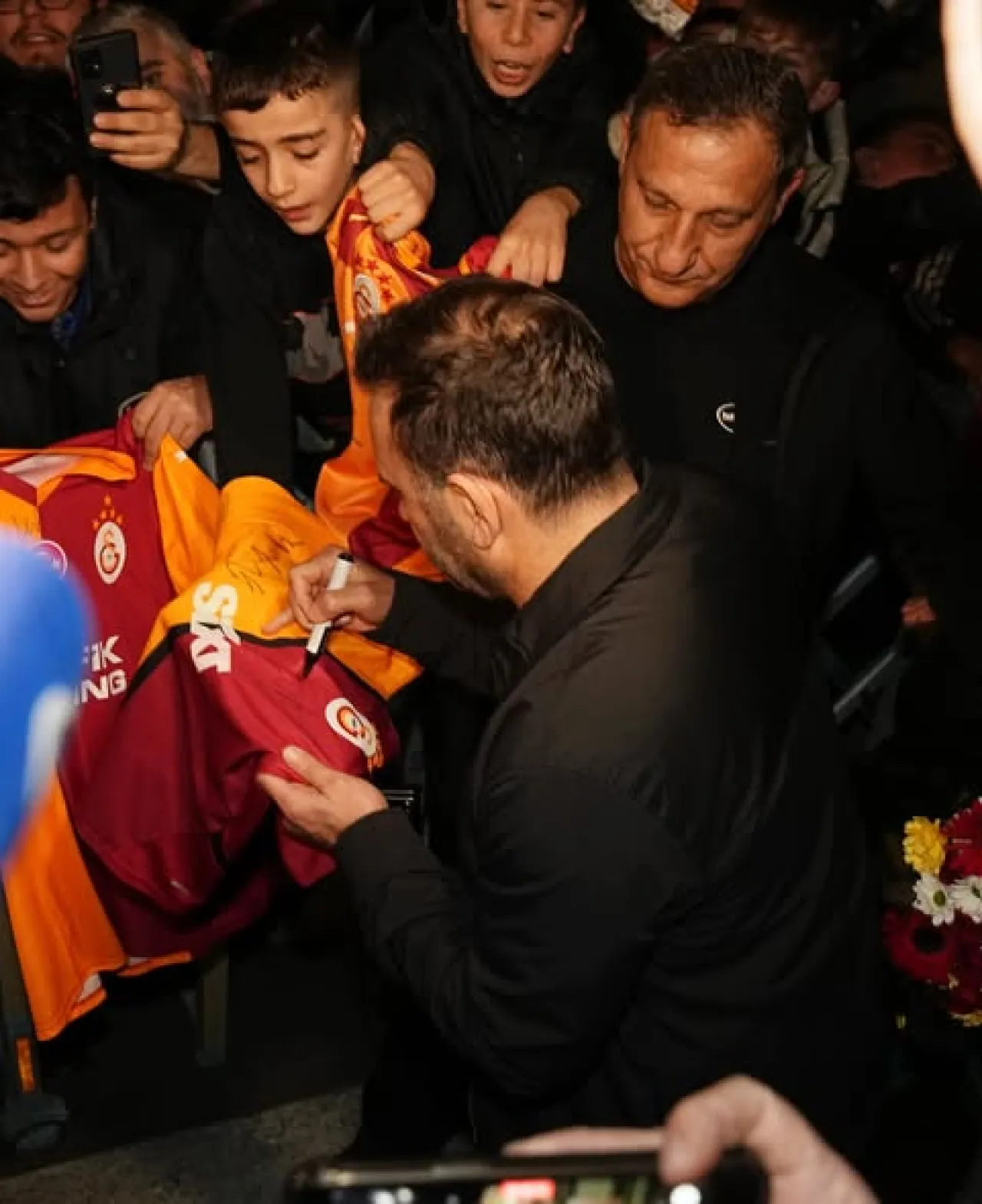 Galatasaray, Türk Hava Yolları'nın Özel Uçağı ile Rize'ye Ulaştı